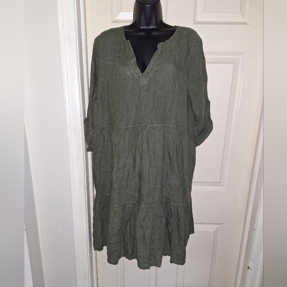 Bellombia medium dress - Picture 1 of 6